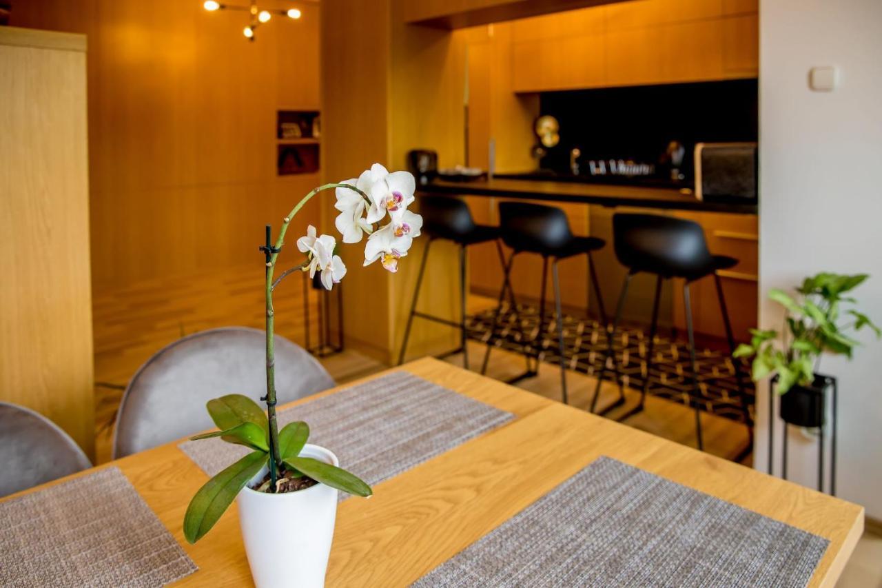 Rose Gold Apartment Zalaegerszeg Exterior foto